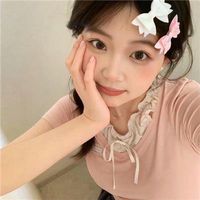 推动摇篮的手